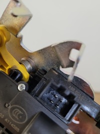 фото thumb №4, Audi q5 ii 2 80a замок крышки багажника 80a827506a