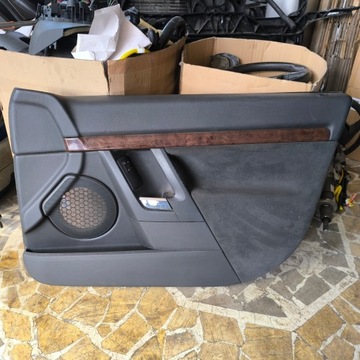 фото thumb №1, Оббивка боковина праві перед opel vectra c sedan