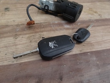 фото thumb №5, Peugeot 308 t9 2015 1,6 bluehdi замок запалювання + ключ