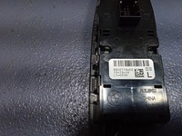 фото thumb №5, Bmw 5 g30 g31 панель перемикач вікон дзеркал 6832719