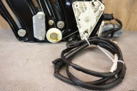 фото thumb №4, Mercedes slk 171 r171 подъемник механизм стекло правый задняя 1716700403