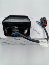 фото thumb №3, Лампа номерного знака transit mk8 коробка передач самоскид нова