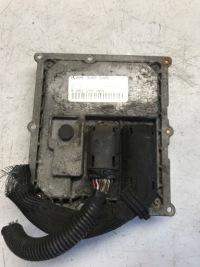 фото thumb №1, Бортовий комп'ютер блок керування двигуна smart fortwo i 0003107