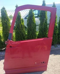 фото thumb №1, Volvo fh4 дверь левая красные