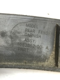 фото thumb №8, Tesla y молдинг крыла правый задняя 1683862-00-a