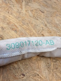 фото thumb №6, Jaguar f pace шторка безопасности левая