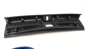 фото thumb №3, Vw golf 8 viii накладка захист ременя зад 5h6863459b