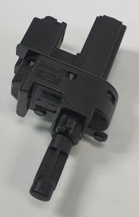 фото thumb №1, Датчик положення педалі зчеплення ford оригінальний номер _ 1343269 _ 4m5t-7c534-aa