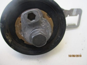 фото thumb №4, Ролик натяжитель peugeot 308 t9 1.6 синий hdi