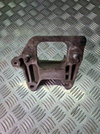 фото thumb №1, Opel vivaro 2016 112228161r лапы, опоры