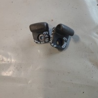 фото thumb №1, Nissan cab star e 110 3.0 d кронштейн защита солнцезащитный