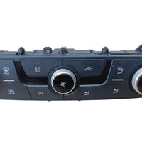 фото thumb №8, Audi q7 4m 2018 с передний панель кондиционера