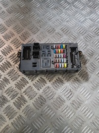 фото thumb №1, Коробка запобіжників iveco daily 06- оригінальний номер 69500009