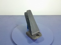 фото thumb №1, Volvo s90 ii v90 потенциометр педаль газа 31489764