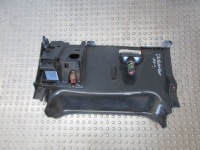 фото thumb №2, Dodge durango i 2001 захист пластик прикурювач