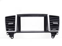 фото thumb №1, Решётка воздуховод средняя рамка радио mercedes ml w166 a1668300854