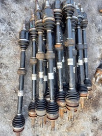 фото thumb №1, Toyota auris привідний вал права бензин 2013