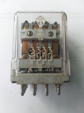 РЕЛЕ Р-15, 250В, 10А, 4PDT с БАЗОЙ.