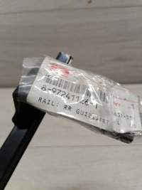 фото thumb №5, Isuzu mu-x кронштейн двері правий перед 8972411261