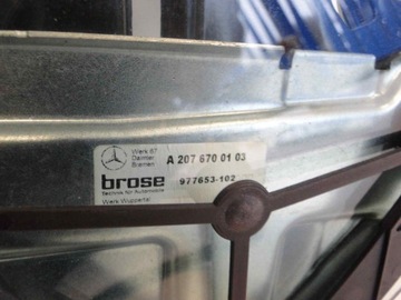 фото thumb №10, Mercedes e 207 купе скло задня ліва w207 2010