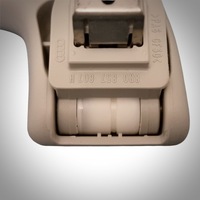 фото thumb №9, Кронштейн audi оригинальный номер 8r0857607h