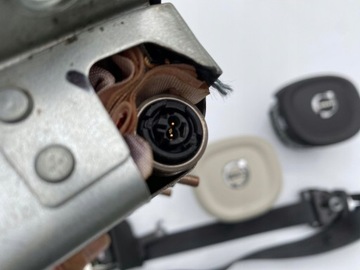 фото thumb №6, Volvo s90 v90 подушка безпеки коліна повітряна подушка водія колінна pas lh usa