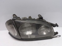 фото thumb №1, Лампа передня права toyota avensis