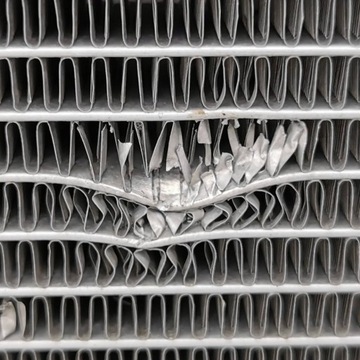 фото thumb №7, Renault megane e-tech scenic nissan ariya радіаторів кондиціонера 921105mz1a