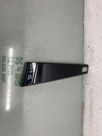 фото thumb №1, Накладка стойка дверь правая citroen ds4 1.2 thp 15 r 9687376177