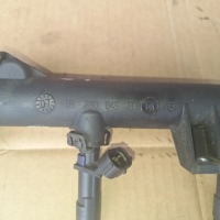 фото thumb №1, Молдинг впрыскная citroen c4 picasso peugeot 2.0 9628084680