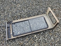 фото thumb №9, Рамка надставка права зад задня крило праві скло defender 1999-2014