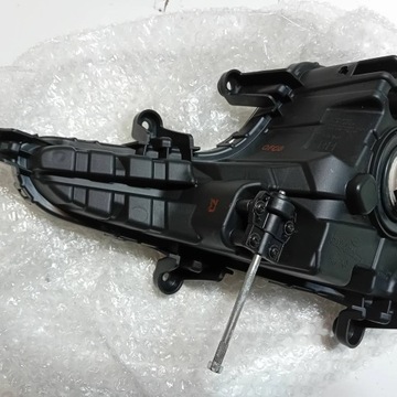 фото thumb №10, Hyundai i20 ii купе 14- галоген лампа протитуманна права перед нова oem