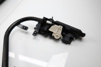 фото thumb №7, Mercedes w203 w209 замок кришки зад багажника ручка 2037500693 ключ