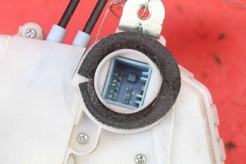 фото thumb №7, Замок двері правий перед переднє eu honda civic 8 viii 05-08