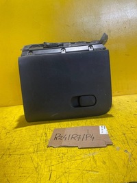 фото thumb №1, Citroen c3 picasso бардачок пассажира