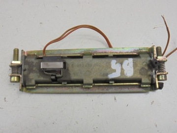PASSAT B5 ПОДЪЕМНИК РУЧКИ БАГАЖНИКА 3B9827566B