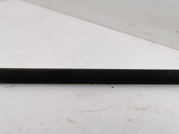 фото thumb №6, Volvo s80 2008 правая сторона планка прокладка стёкла дверь передних