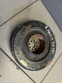 фото thumb №1, Шкив коленчатого вала коленчатого audi a6 c6 fl 3.0 tdi cdy 059105251aj