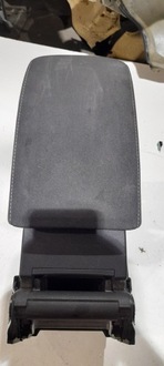 фото thumb №1, Volkswagen golf 6 vi підлокітник 1k5864251c