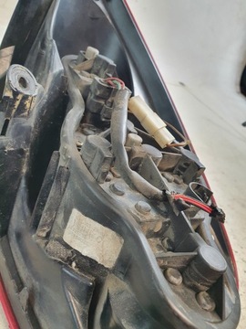 фото thumb №8, Лампа лівий зад nissan primera p12 03r. hb liftback