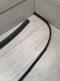 фото thumb №3, Ferrari roma прокладка двері ліва 964919