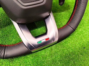 фото thumb №6, Lamborghini urus кермо пелюстки perforacja червона nić