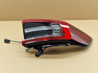 фото thumb №1, Правая лампа зад volvo c40 цвет 019