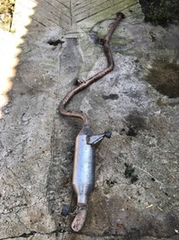 фото thumb №1, Toyota avensis t27 гаситель конечный выхлоп