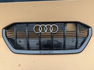 фото thumb №1, Решётка радиатора решётка audi q8 e-tron оригинал bez повреждений 4ke