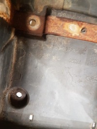 Ford kuga mk1 корпус аккумулятор 2.0 tdci Недорого, фото thumb