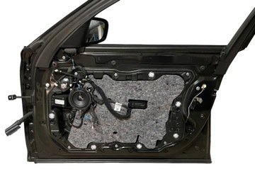 фото thumb №10, Двері перед + зад праві keyless kpl bmw 7 g12 lci колір 416 карбон-чорний