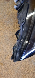 фото thumb №3, Renault talisman 19- фара правий led 260108543r