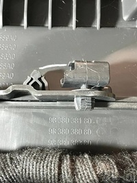 фото thumb №11, Подлокотник туннель среднего туннель peugeot 308 iii p5 t10 - 9838038180