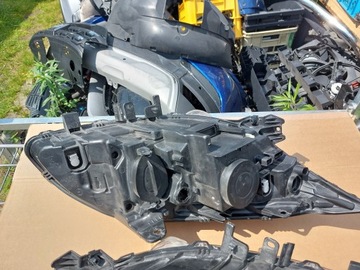 фото thumb №10, Лампи перед ліва права laguna iii європа чорні лінза комплект